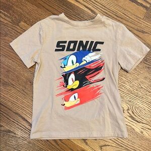 EUC Sonic the Hedgehog Kids Tan T-Shirt; 8-9